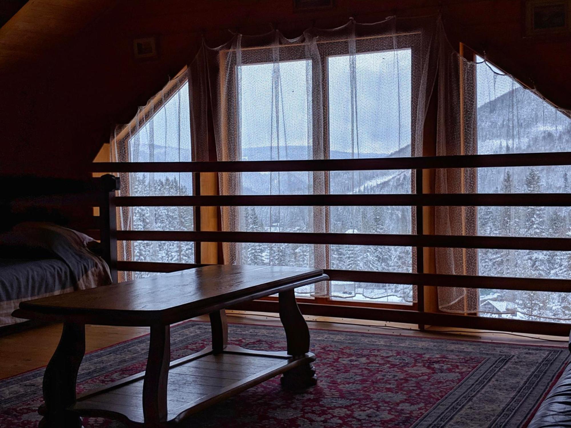 12 Months Estate Guest House Myslovka Phòng bức ảnh
